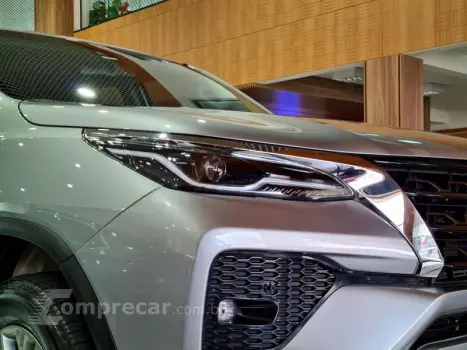 HILUX SW4 2.8 SRX 4X4 7 LUGARES 16V TURBO INTERCOOLER DIESEL