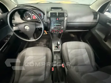 POLO SEDAN 1.6 MI 8V FLEX 4P MANUAL