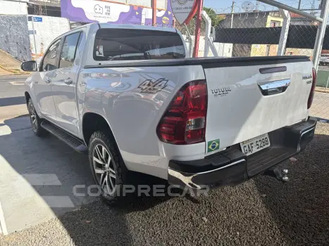 Hilux Caminhonete 2.8 16V SRX 4X4 TURBO DIESEL CABINE DUPLA