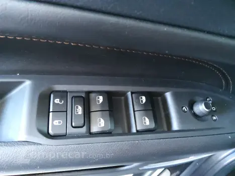 TRACKER 1.0 TURBO FLEX LT AUTOMÁTICO