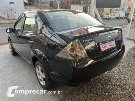 Fiesta Sedan 1.6 4P FLEX