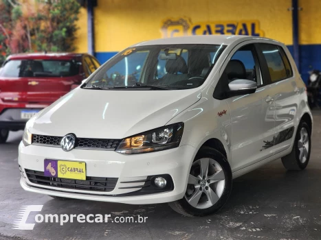 Volkswagen Fox Rock in Rio 1.6 Mi Total Flex 8V 5p 4 portas