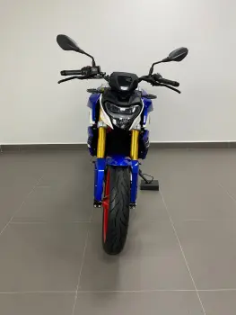 BMW G 310 R