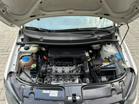 FOX 1.0 MI 8V FLEX 4P MANUAL