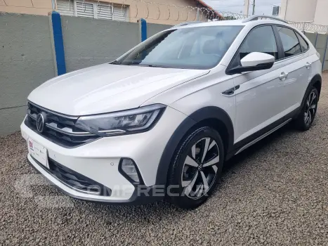 Volkswagen NIVUS 1.0 200 TSI Highline 4 portas
