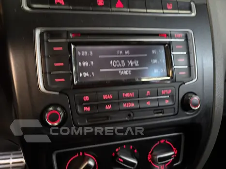 FOX 1.6 MI HIGHLINE 8V FLEX 4P AUTOMATIZADO