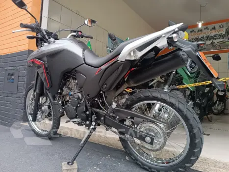 LANDER 250