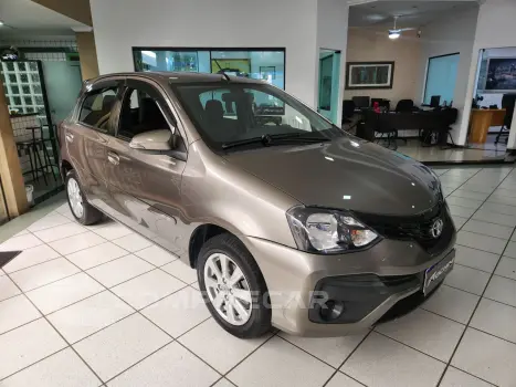 Etios Hatch 1.5 16V 4P FLEX X PLUS AUTOMÁTICO