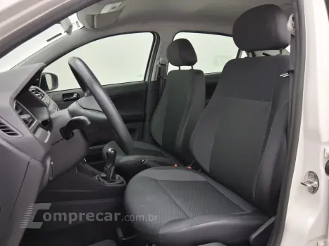 VOYAGE 1.0 12V MPI TOTALFLEX 4P MANUAL