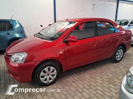 Etios Sedan 1.5 16V 4P FLEX XS