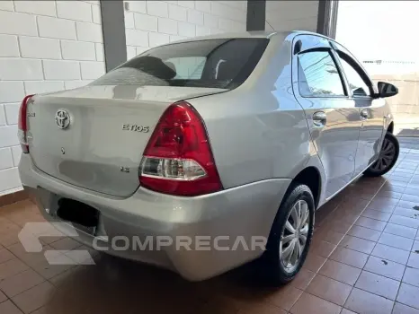 ETIOS XS Sedan1.5 Flex 16V 4p Mec.