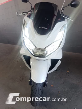 PCX 160 DLX