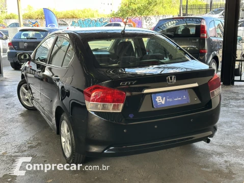 CITY 1.5 LX Sedan 16V