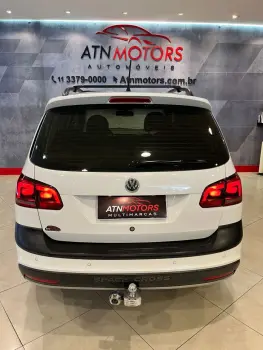 Space Cross 1.6 4P FLEX