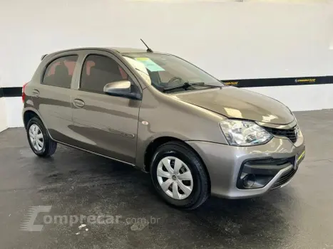 Toyota ETIOS 1.3 X 16V FLEX 4P MANUAL 4 portas