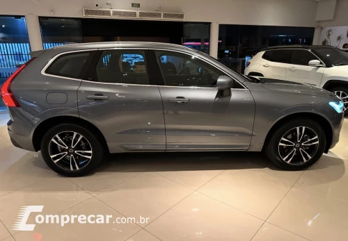 XC60 2.0 D5 Momentum AWD Geartronic