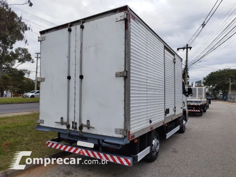 Delivery Express 2.8 Prime + Baú Facchini