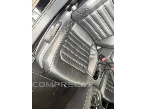 JETTA 2.0 TSI HIGHLINE 211CV GASOLINA 4P TIPTRONIC