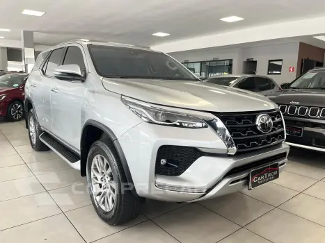 HILUX SW4