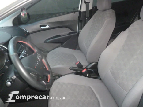 HB20S 1.6 Comfort 16V
