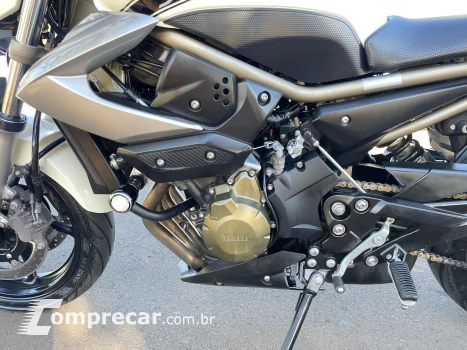 XJ6 N