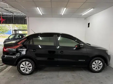 VOYAGE 1.0/1.0 City Mi Total Flex 8V 4p