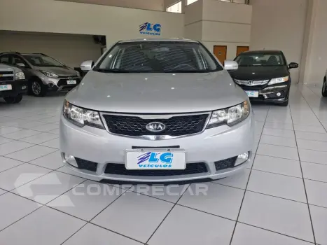 Cerato Sedan 1.6 16V 4P SX3 AUTOMÁTICO