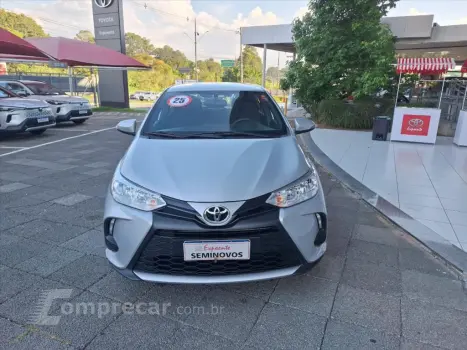 Toyota YARIS 1.5 16V FLEX XL MULTIDRIVE 4 portas