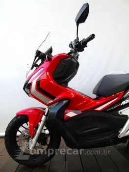 HONDA ADV 150