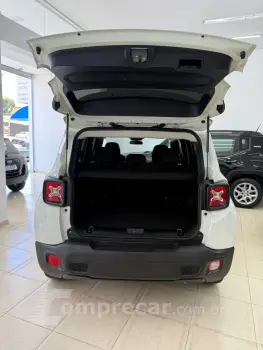 RENEGADE 1.8 16V Sport