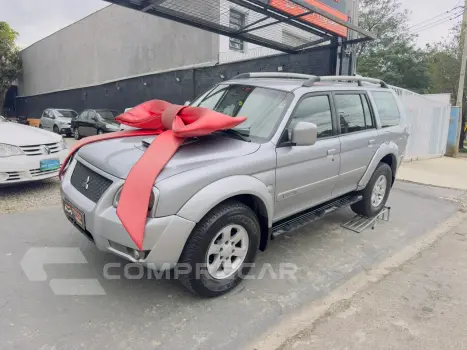 Mitsubishi Pajero 3.5 V6 24V 4P 4X4 GLS AUTOMÁTICO 4 portas