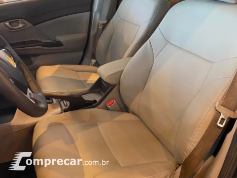 CIVIC - 1.8 LXS 16V 4P AUTOMÁTICO
