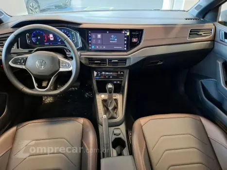 Virtus 1.0 4P 200 TSI FLEX HIGHLINE AUTOMÁTICO