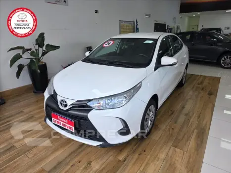 Toyota YARIS 1.5 16V FLEX SEDAN XL LIVE MULTIDRIVE 4 portas