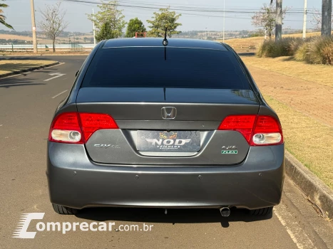 CIVIC 1.8 LXL 16V