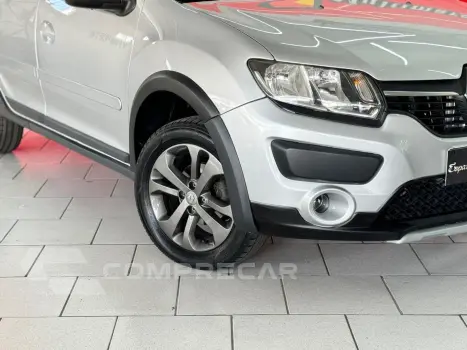 Sandero 1.6 STEPWAY 8V FLEX 4P MANUAL