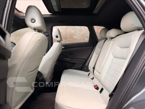 TAOS 1.4 250 TSI Highline