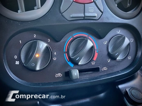 Fiat DOBLÒ - 1.8 MPI ESSENCE 7L 16V 4P MANUAL 4 portas