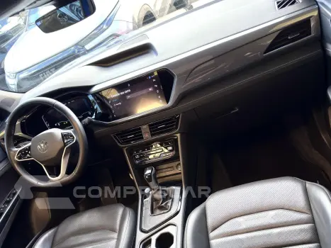 TAOS 1.4 250 TSI TOTAL FLEX HIGHLINE AUTOMÁTICO