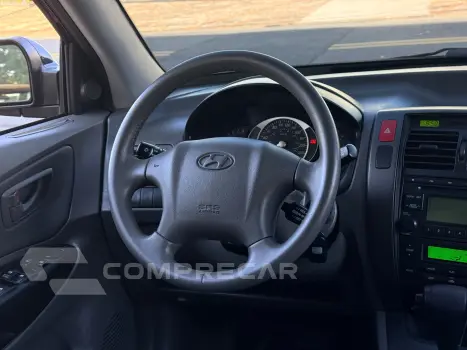 TUCSON 2.0 MPFI GLS 16V 143cv 2WD