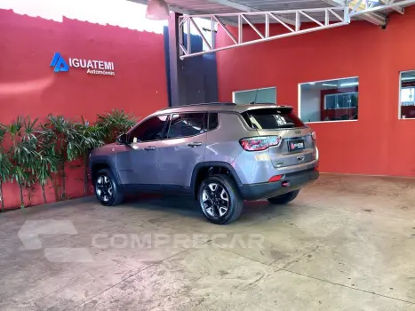 COMPASS 2.0 16V DIESEL TRAILHAWK 4X4 AUTOMÁTICO