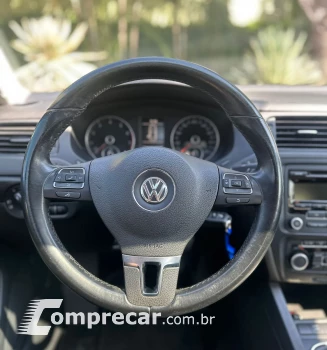 Volkswagen JETTA 2.0 Comfortline 4 portas