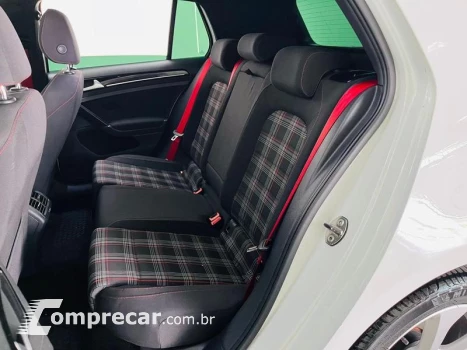 GOLF GTI AD