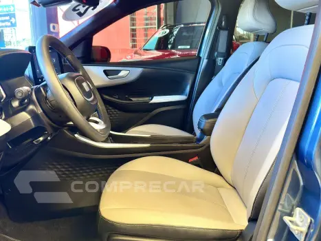 FASTBACK 1.0 TURBO 200 HYBRID IMPETUS CVT