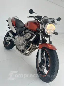 HORNET CB600
