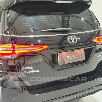 Hilux SW4 Diamond 2.8 TB 4x4 Die. Aut.