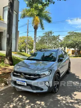 Volkswagen NIVUS 1.0 200 TSI Highline 4 portas