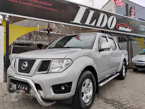 NISSAN FRONTIER 2.5 LE 4X4 CD Turbo EL 4 portas