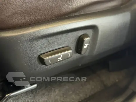 HILUX SW4 2.8 SRX 4X4 7 LUGARES 16V TURBO INTERCOOLER DIESEL