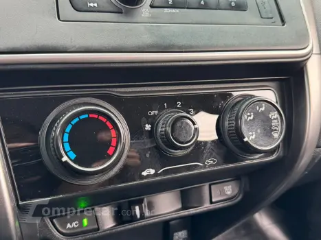 CITY 1.5 LX Sedan 16V